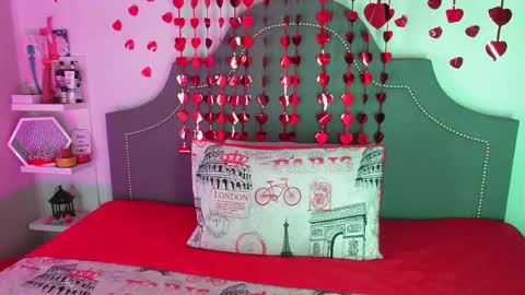 Taylor 3 online show from February 2025 08:18:01 PM