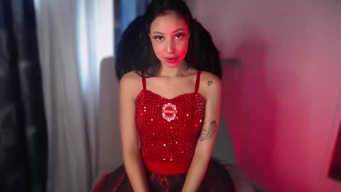 Taylor 3 online show from October 2025 03:46:02 PM