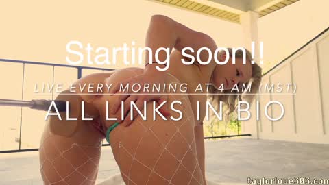 Snapshot of taylor_love_303 chatting on February 2025 11:12:01 AM Taylor -- online show from February 2025 11:12:01 AM