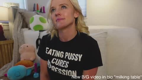 Snapshot of taylor_love_303 chatting on February 2025 09:19:02 PM Taylor -- online show from February 2025 09:19:02 PM