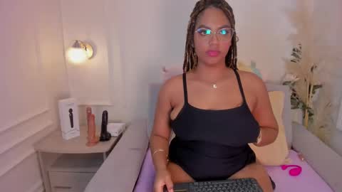 Snapshot of taylor_sexyy chatting on January 2025 07:26:01 AM Taylor online show from January 2025 07:26:01 AM