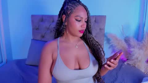 Snapshot of taylor_sexyy chatting on September 2025 11:27:02 PM Taylor online show from September 2025 11:27:02 PM