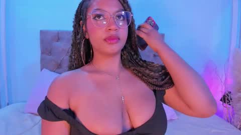 Snapshot of taylor_sexyy chatting on September 2025 04:49:02 AM Taylor online show from September 2025 04:49:02 AM