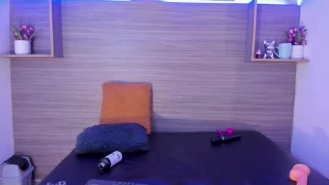 Snapshot of taylor_walton chatting on February 2025 06:41:01 PM Taylor online show from February 2025 06:41:01 PM