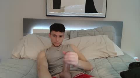 taylorcamz online show from September 2025 12:51:01 PM