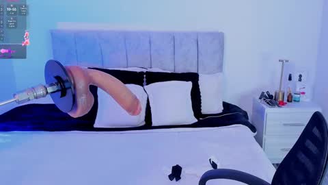 Snapshot of taylormaxwell chatting on September 2025 12:21:02 AM Taylor online show from September 2025 12:21:02 AM