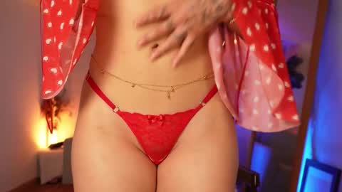 taylormichell online show from December 2025 08:51:01 PM