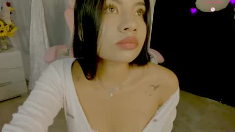 Snapshot of taylorr_swift chatting on June 2026 07:06:02 AM Angels independent model online show from June 2026 07:06:02 AM
