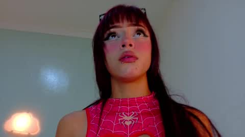 TAYLOR  online show from November 2025 11:42:02 AM