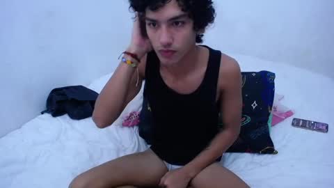 Tayron online show from January 2025 04:43:02 PM