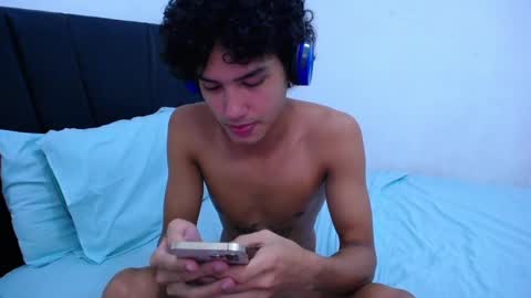 Tayron online show from January 2025 03:15:01 AM