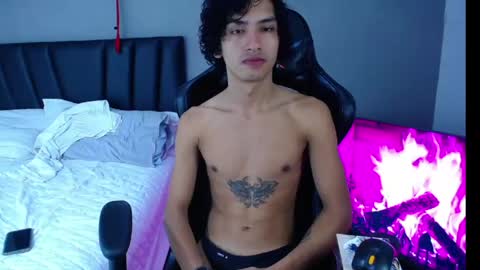 Tayron online show from April 2026 11:19:02 AM