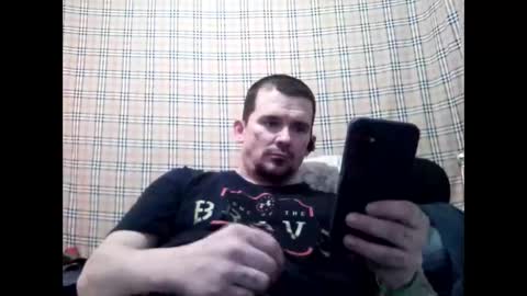 tbaxter95187 online show from April 2026 06:10:02 AM