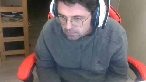 tchecky2 online show from February 2025 03:28:01 AM