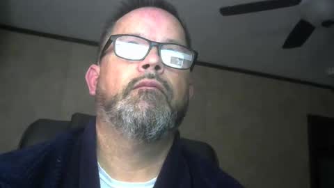 tdhawk87 online show from January 2026 09:57:02 AM