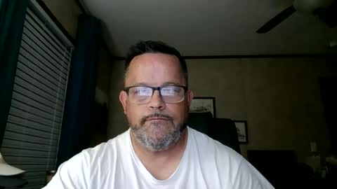 tdhawk87 online show from June 2026 10:04:01 AM