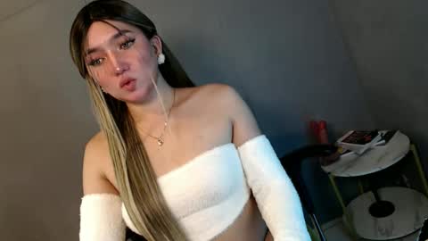 ellaine online show from February 2025 02:09:02 PM