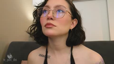 Leo and Luna online show from September 2025 04:06:02 PM