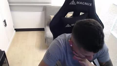 DYNAMITE DUO69 online show from April 2026 12:05:02 PM