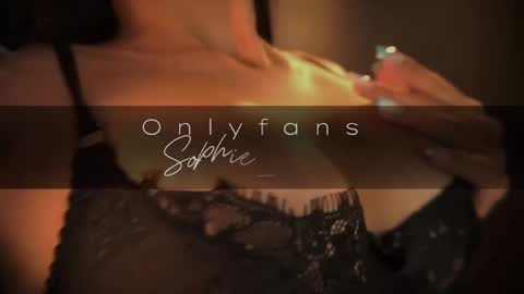 Loren Soler    Sophie Soler 19 years online show from February 2025 10:29:02 PM