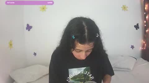 Snapshot of teaonix chatting on December 2025 12:45:01 PM teaonix online show from December 2025 12:45:01 PM