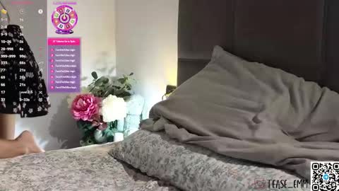 Em online show from September 2025 07:59:01 PM