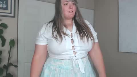 Snapshot of teases chatting on November 2025 03:43:02 PM teases online show from November 2025 03:43:02 PM