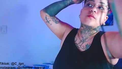 Charlee He online show from January 2025 11:00:01 PM