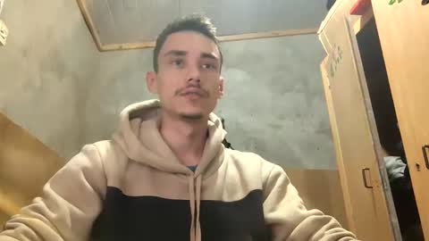 tecnicogatu online show from September 2025 04:50:01 AM