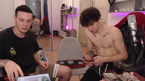 Teddy online show from December 2024 01:22:02 PM