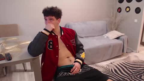 Teddy online show from September 2025 11:15:01 AM