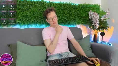 Teddy online show from November 2025 08:07:01 AM