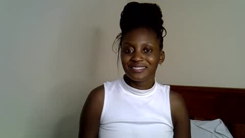 Nicole online show from April 2026 01:38:01 AM