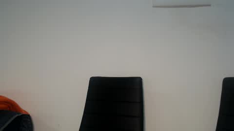 Teeyara  online show from October 2025 10:21:02 AM