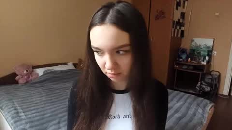 Snapshot of teganmeiser chatting on November 2025 10:29:01 AM Kimi online show from November 2025 10:29:01 AM