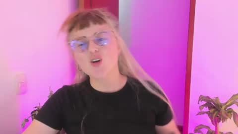 Snapshot of tekila__ chatting on June 2026 01:05:02 AM tekila__ online show from June 2026 01:05:02 AM
