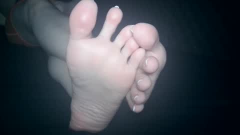 Viv West online show from October 2025 04:56:01 AM