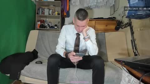 Virg Lszl online show from February 2025 01:47:02 AM