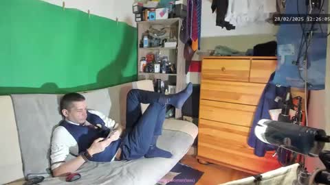 Virg Lszl online show from February 2025 11:25:01 AM