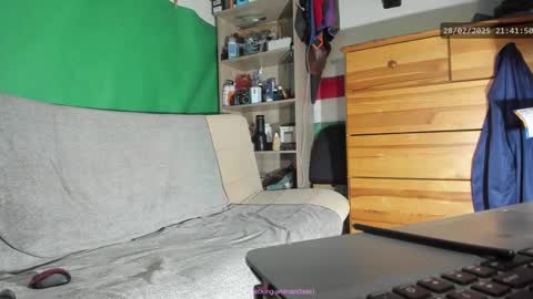 Virg Lszl online show from February 2025 08:39:01 PM