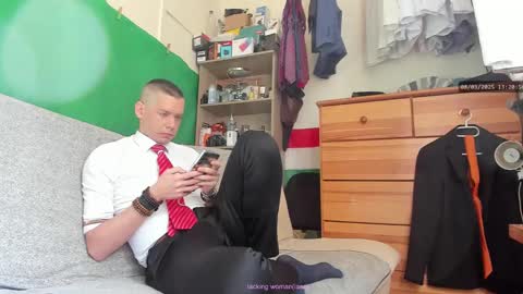 Virg Lszl online show from March 2025 12:20:01 PM