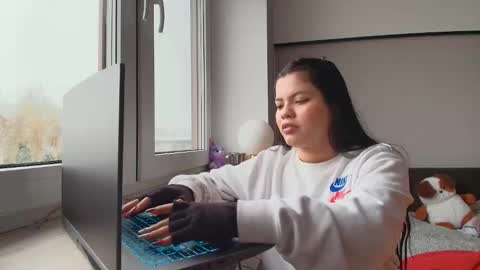 Amazing SALOME online show from November 2025 09:09:02 AM