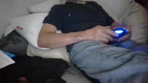 tellias online show from September 2025 10:37:01 AM