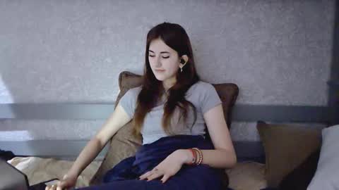 Alice online show from November 2025 06:13:01 AM