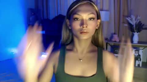 Snapshot of temptation_ashley chatting on May 2026 08:20:01 AM temptation_ashley online show from May 2026 08:20:01 AM