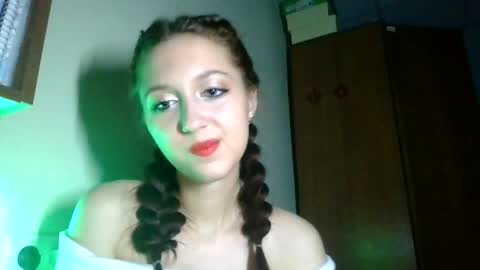 Snapshot of temptingvision chatting on March 2025 04:00:02 PM temptingvision online show from March 2025 04:00:02 PM