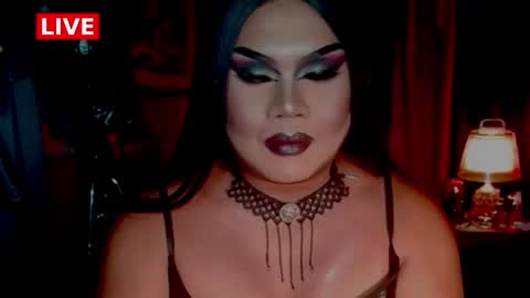 Snapshot of temptress_cocoxxx chatting on June 2026 02:03:01 AM Mistress Coco online show from June 2026 02:03:01 AM
