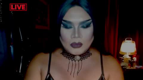 Snapshot of temptress_cocoxxx chatting on June 2026 04:51:02 AM Mistress Coco online show from June 2026 04:51:02 AM