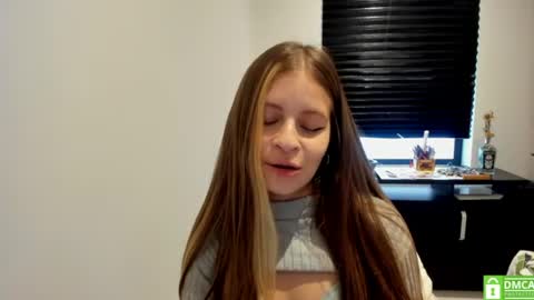Snapshot of temptressweet chatting on June 2026 10:03:02 PM Scar online show from June 2026 10:03:02 PM