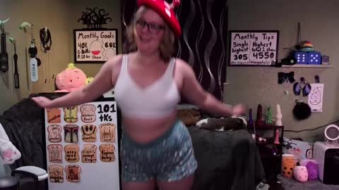 Pixie and Tentacle Overlord online show from January 2025 02:30:02 AM